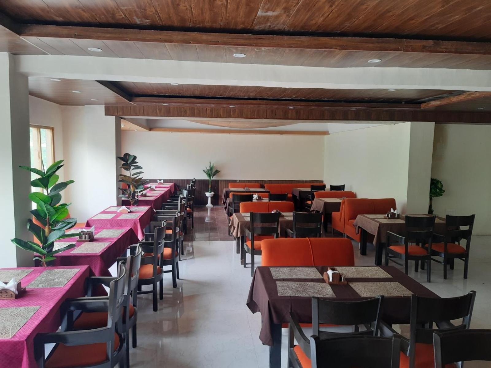 The Royal Grand, Manali Hotel Jagatsukh Exterior photo